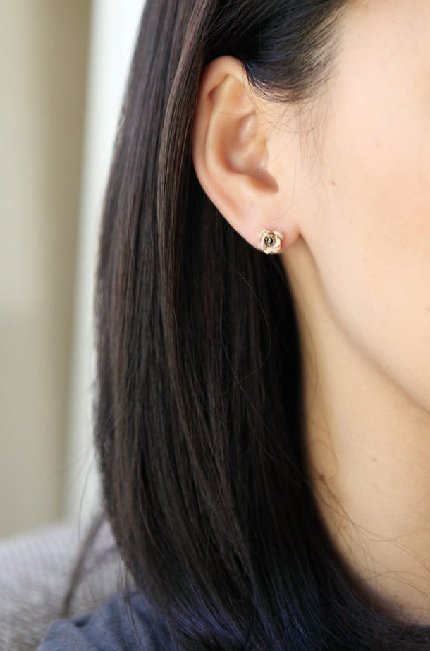 bohem Flower collection Anemone pierced earring /K10