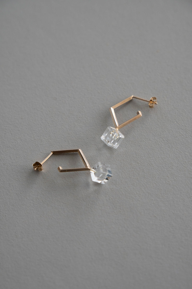 jaren Dia shaped earrings quartz /K10