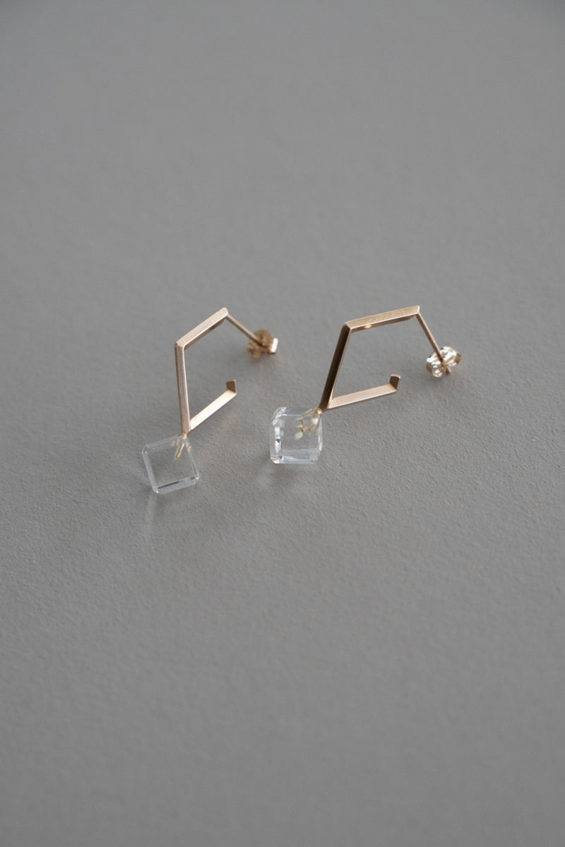 jaren Dia shaped earrings quartz /K10