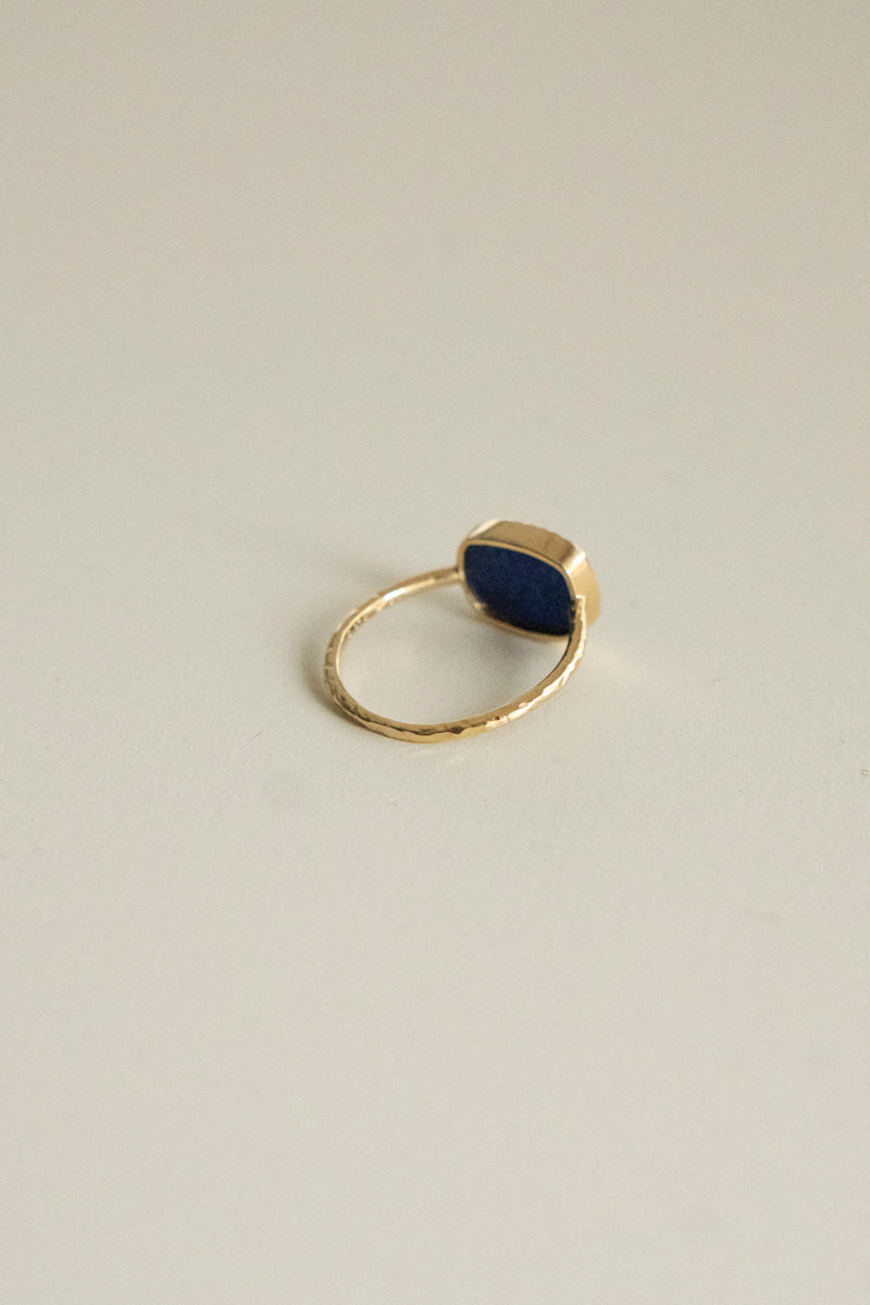 LiniE BORDERLESS PINKY RING AIR lapis lazuli /K18