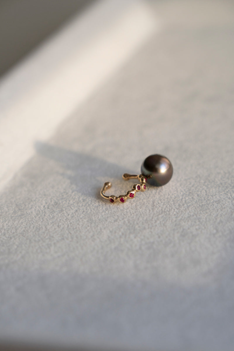 MINIMUMNUTS South sea pearl cup ruby ​​ear cuff South sea pearl ear cuff/K10