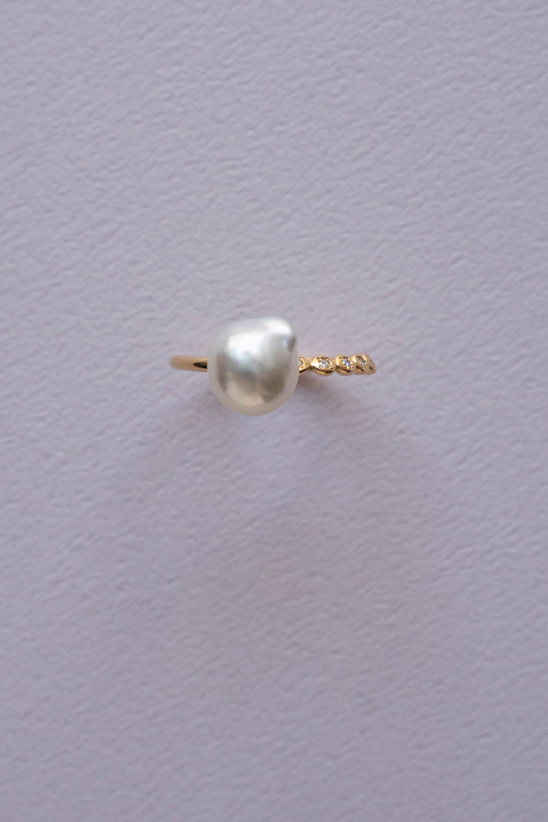 MINIMUMNUTS Cupring baroque pearl & diamond ring /K18