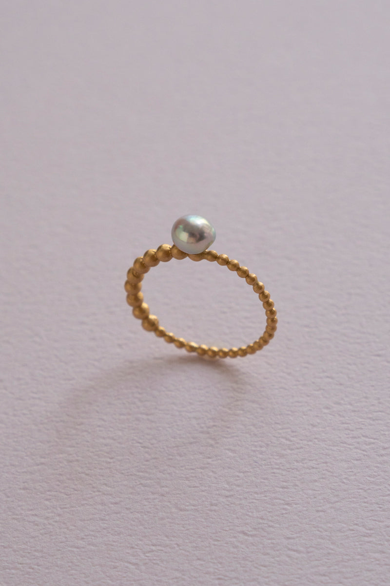 MINIMUMNUTS Dots Akoya Pearl Ring /K18