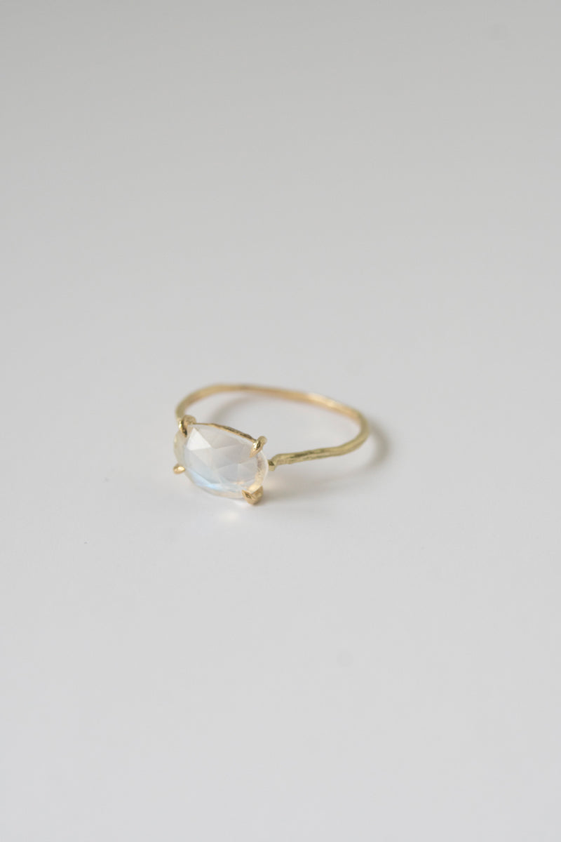 MONAKA jewellery Flat Rainbow moonstone Ring /K14