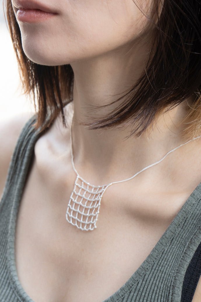 Re stock! Hannah Keefe lil net necklace /Silver