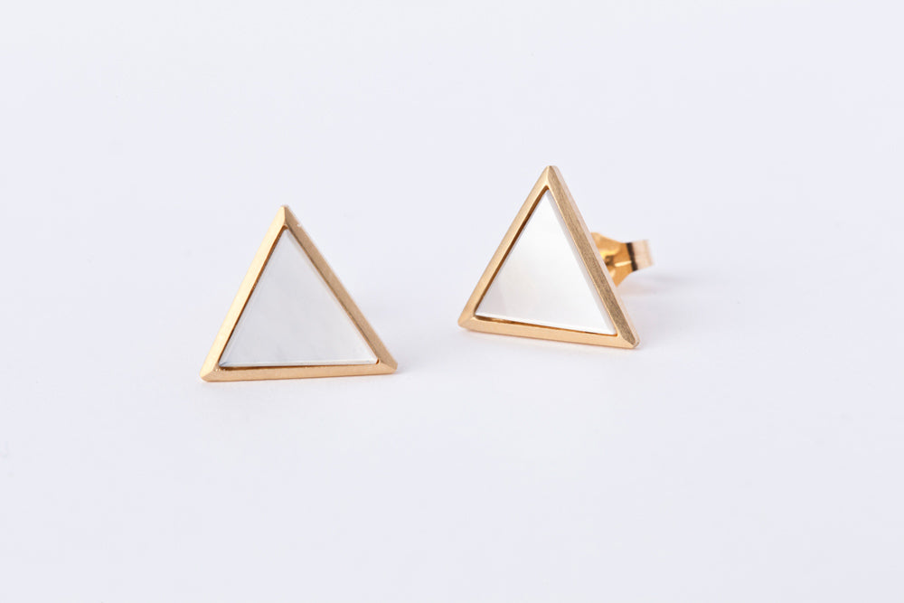 jaren Triangle shell earrings