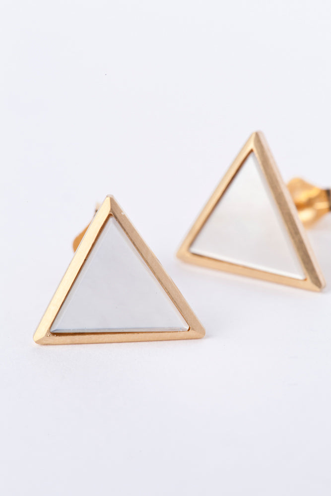 jaren Triangle shell earring