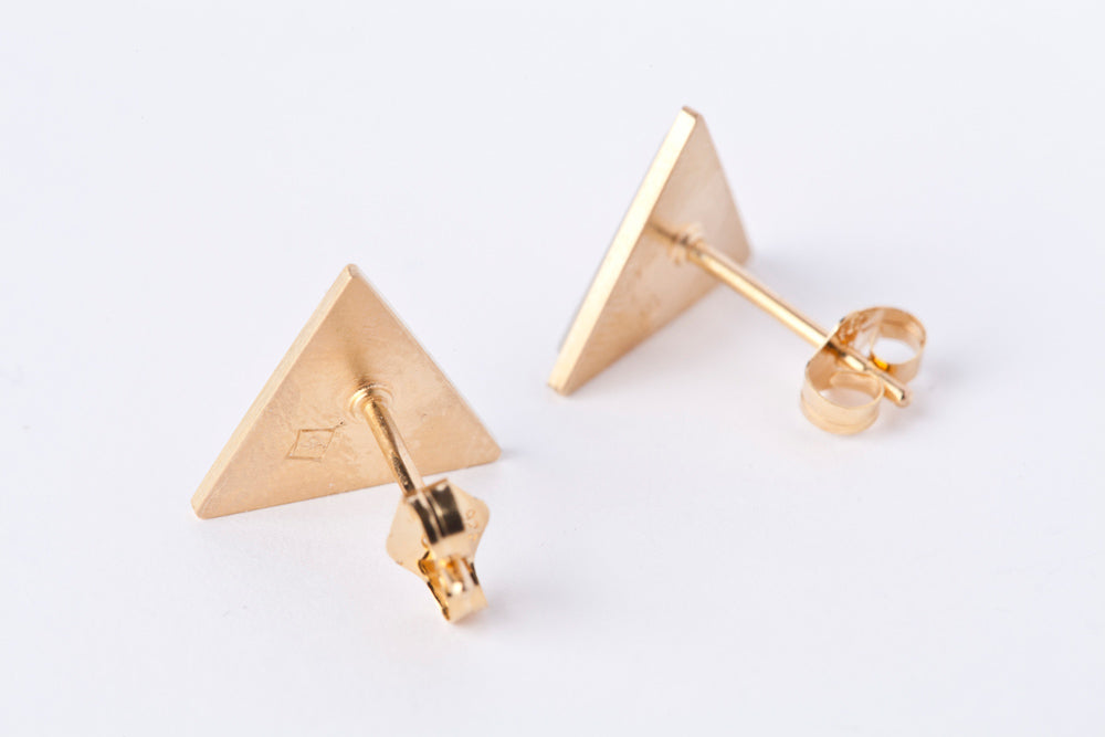 jaren Triangle shell earrings