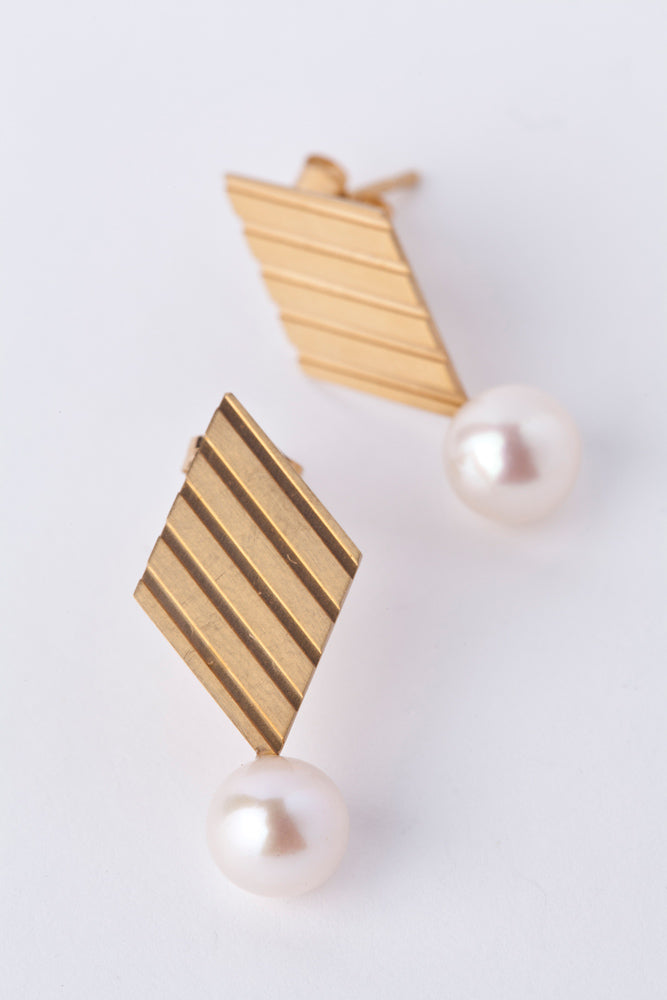 jaren Stripe diamond shaped earrings A