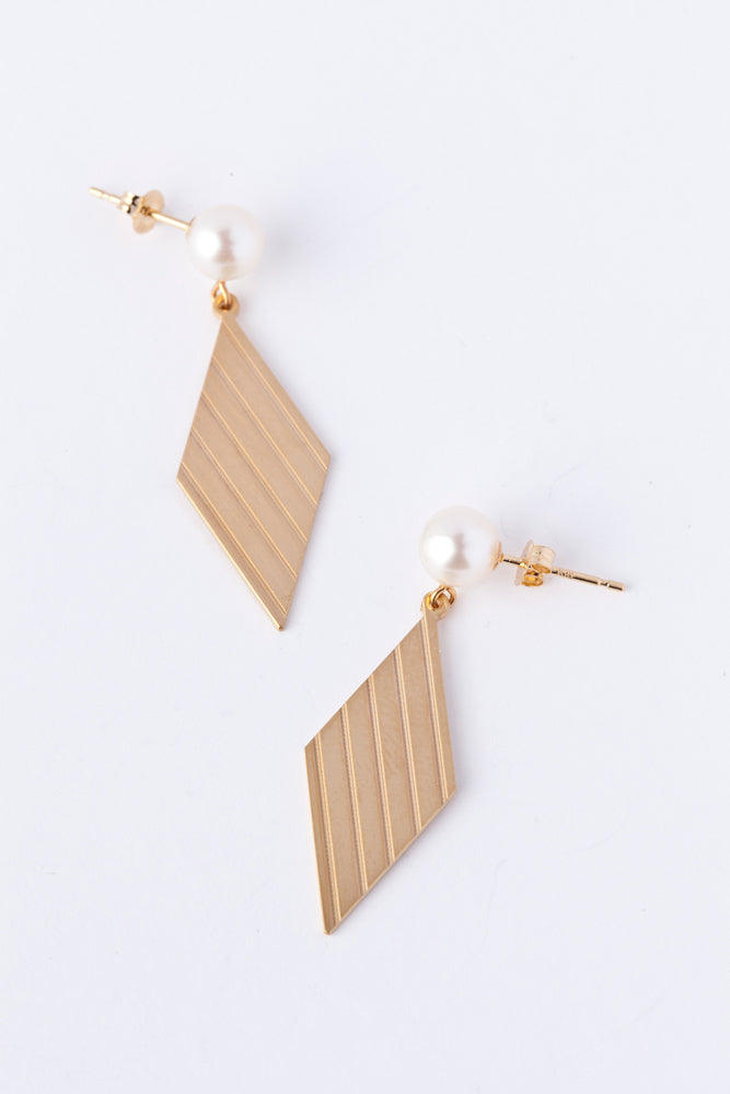 jaren stripe dia shaped earrings B