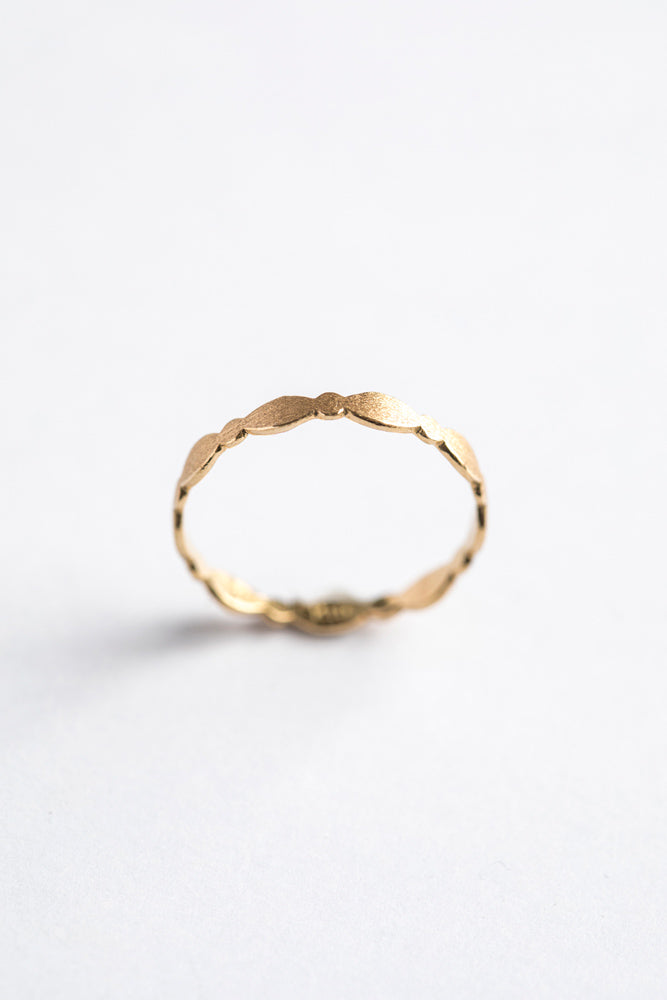 Perche? Maru Oval Ring 1/K18