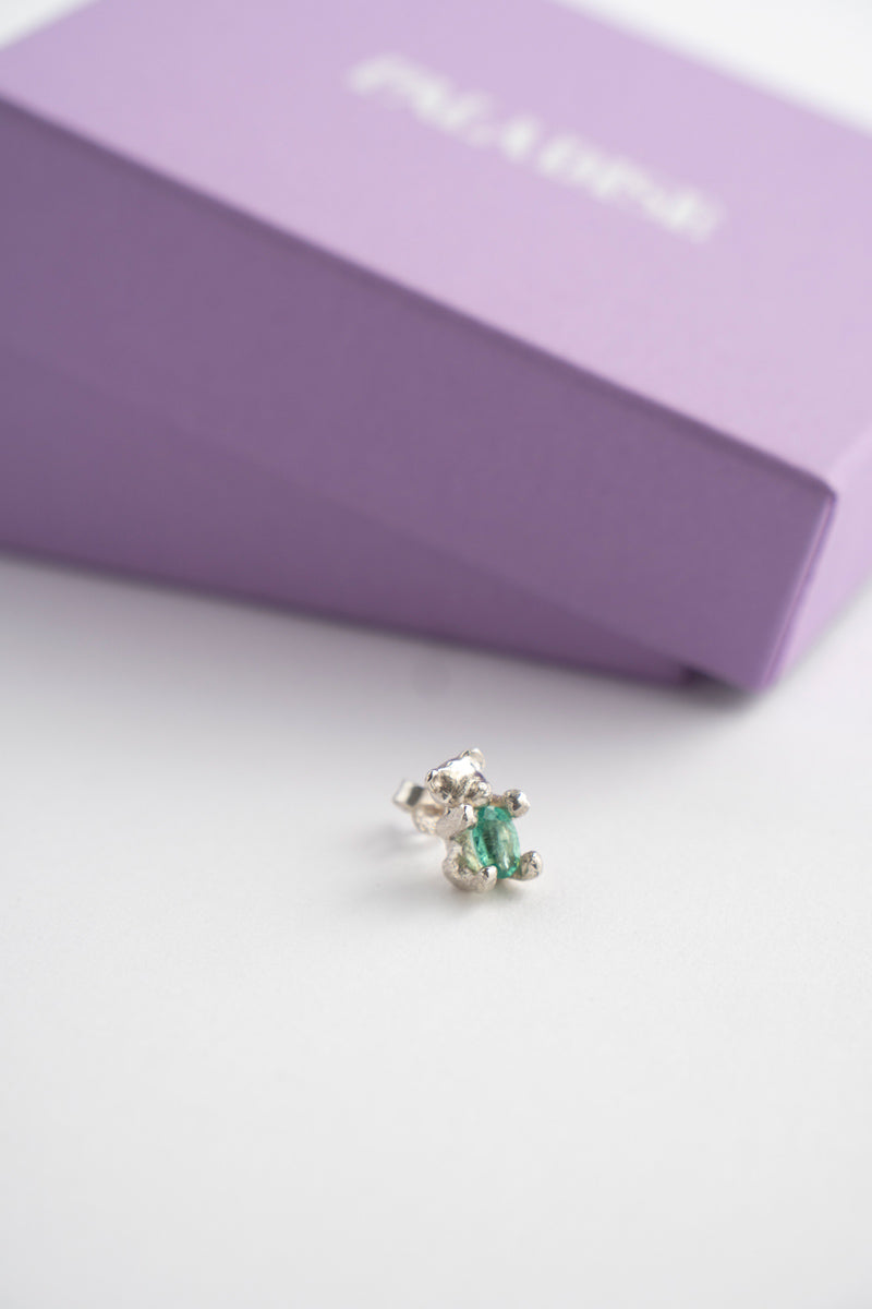 PALA TEDDY BEAR emerald stud pierce /Silver