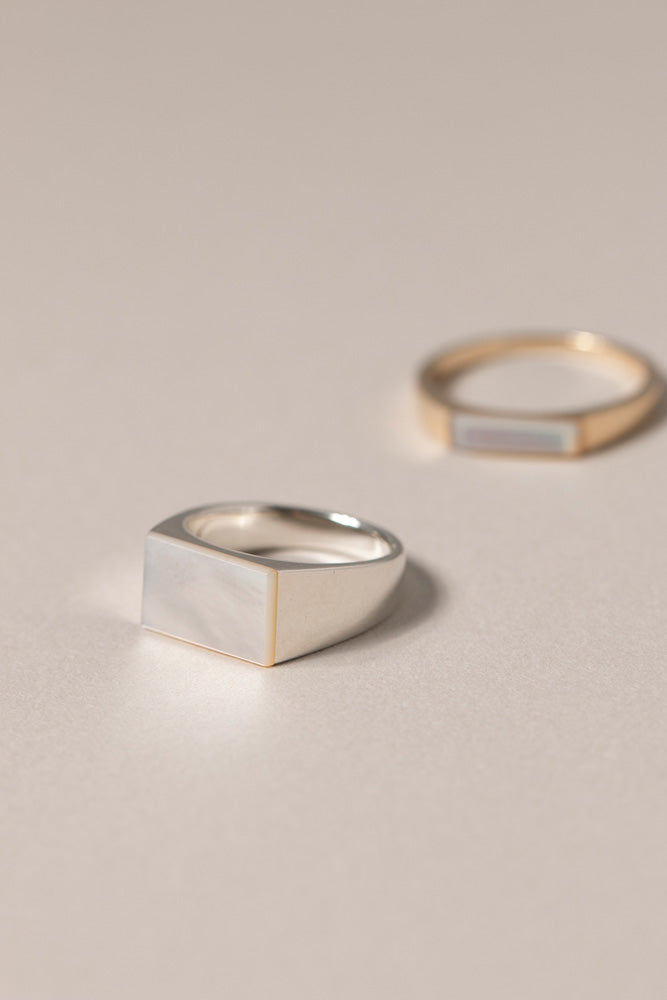 simmon SV &amp; Rectangle Shell Signet Ring /Silver